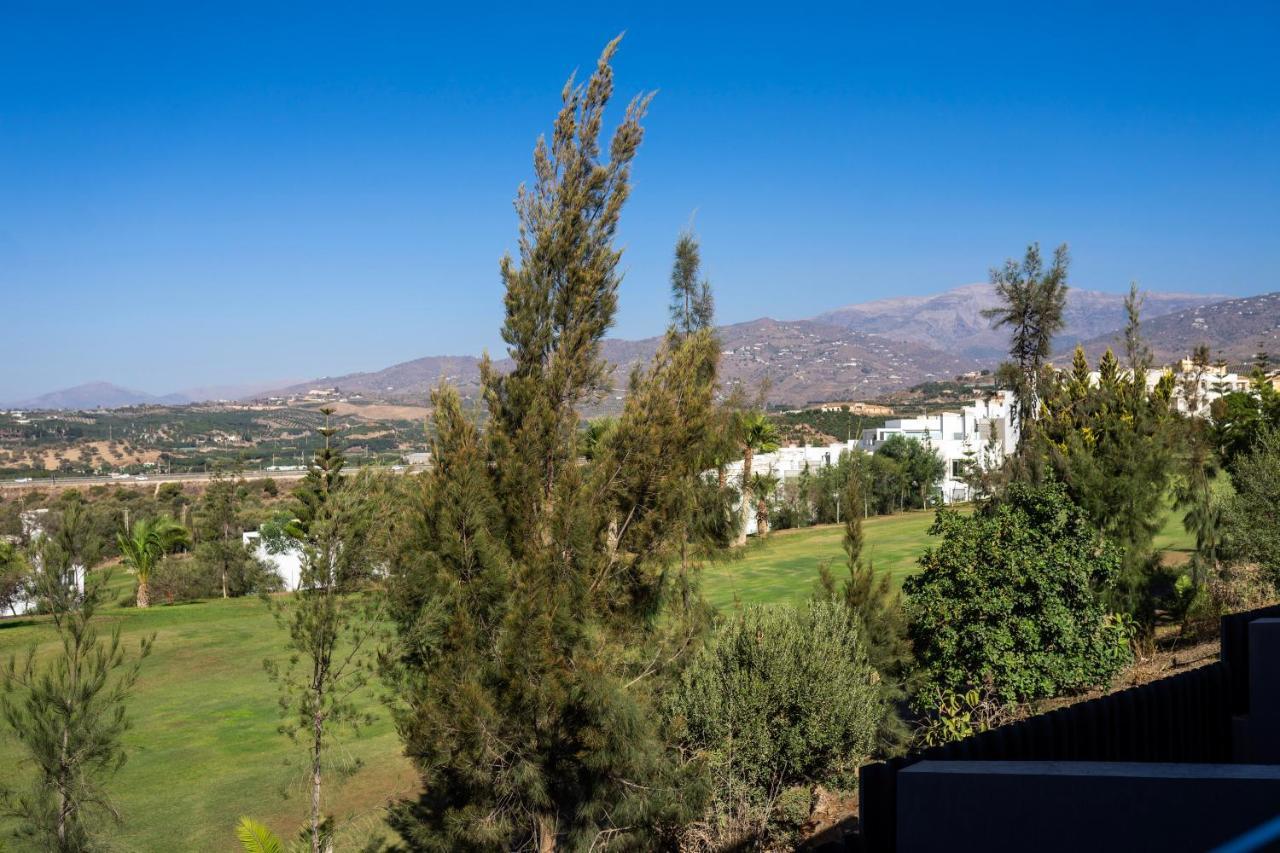 カレタ・デ・ベレス Casa De Nero - Premium House With Jacuzzi Next To Golf Courseヴィラ エクステリア 写真